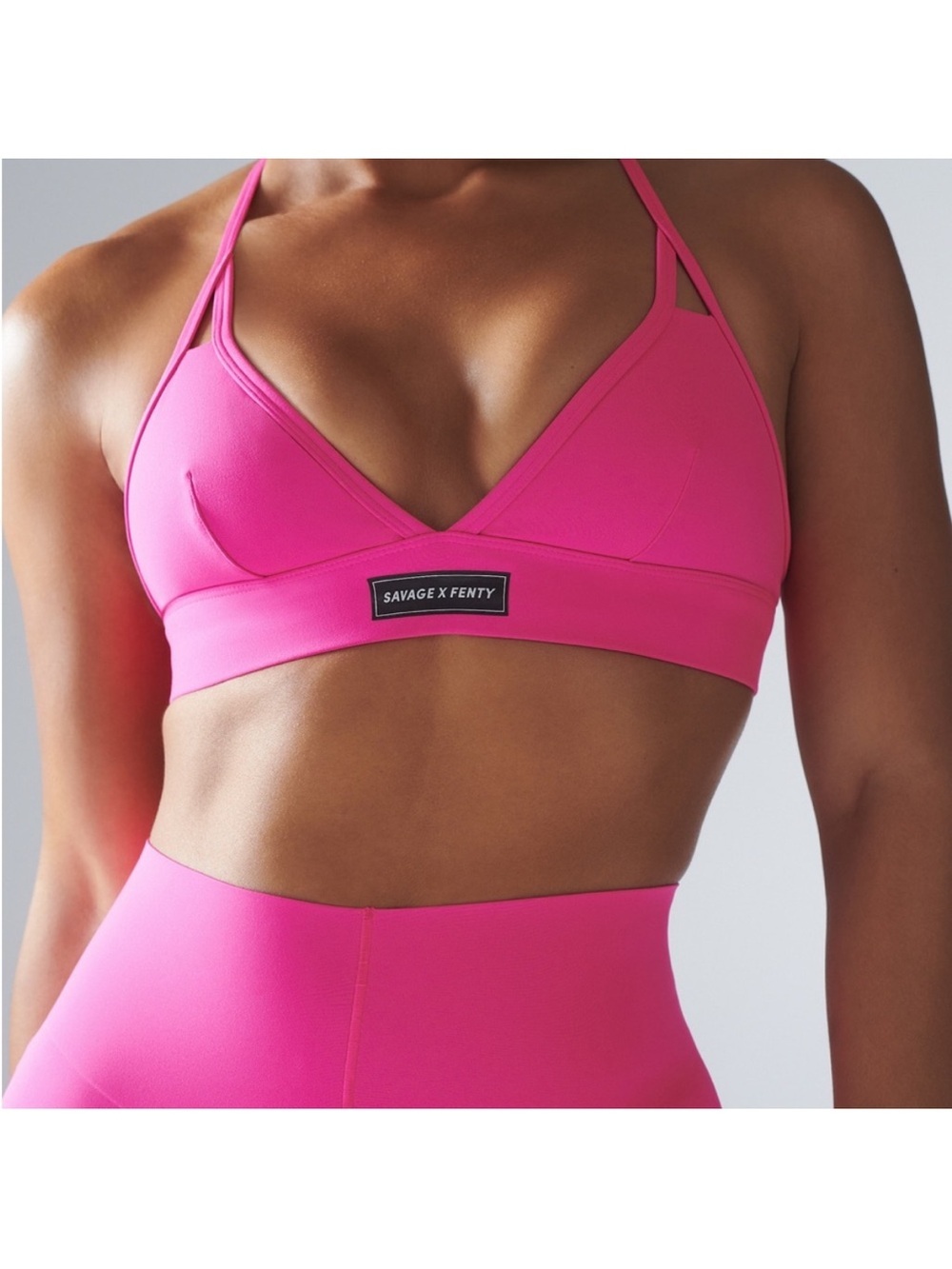 Savage x Fenty Womens Spotlight Low-Impact Sports Bra L